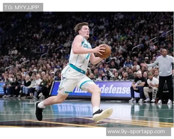 克尼佩尔新秀赛季表现惊艳场均216分7篮板三项命中率超高