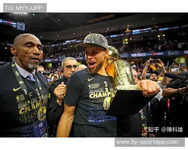 近45年内仅有詹姆斯文班和萨尔在21岁前单场达成30分10板5助2断2帽的壮举