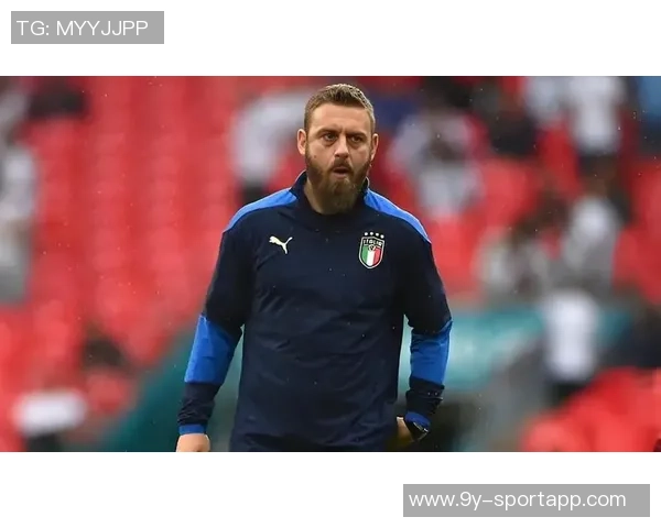 德罗西与热那亚会谈在即瓦诺利竞争帅位引发关注