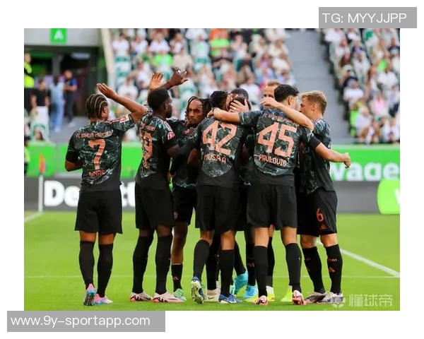 利物浦与拜仁争夺德巴斯特拜仁将其视为于帕接班人